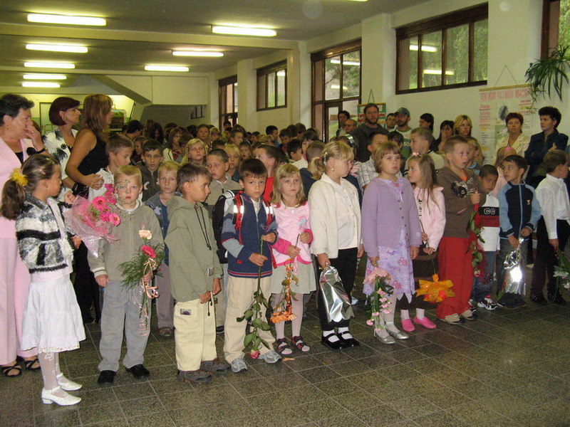 Fotogaléria ZŠ Otvorenie nového školského roka 2007 (16) ZŠ Otvorenie nového školského roka 2007