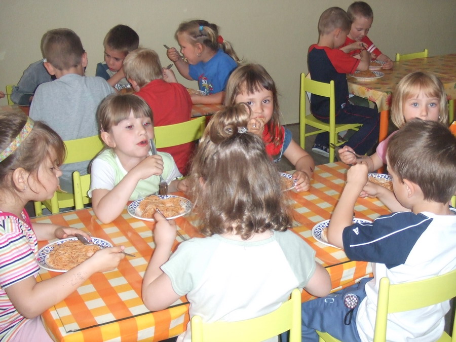 Fotogaléria M ivot v materskej kôlke jar 2008, čas 2 (36) M ivot v materskej kôlke jar 2008, čas 2