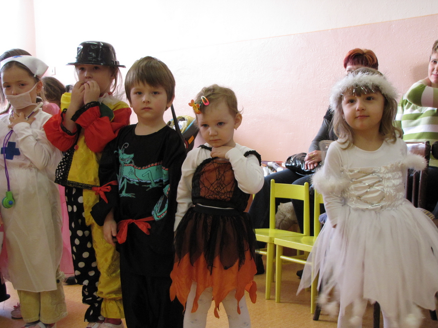 Fotogaléria M Faiangový karneval 2010 (42) M Faiangový karneval 2010