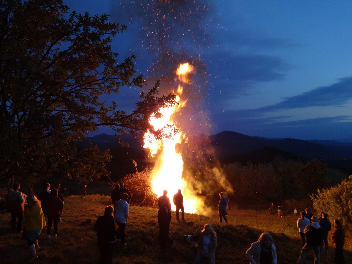 Fotogaléria Jánske ohne na Kľačanoch 2014 (8) Jánske ohne na Kľačanoch 2014