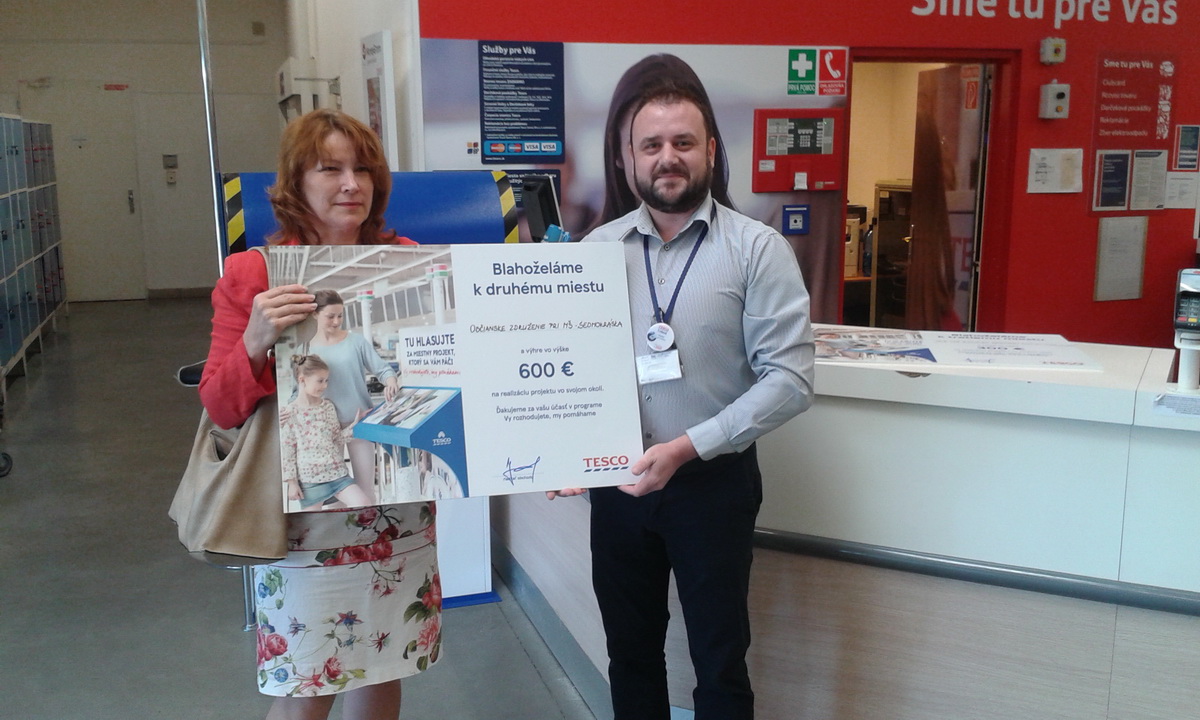 Fotogaléria Projekt Skrálime si ihrisko v Materskej kole Trnavá Hora (11) Projekt Skrálime si ihrisko v Materskej kole Trnavá Hora